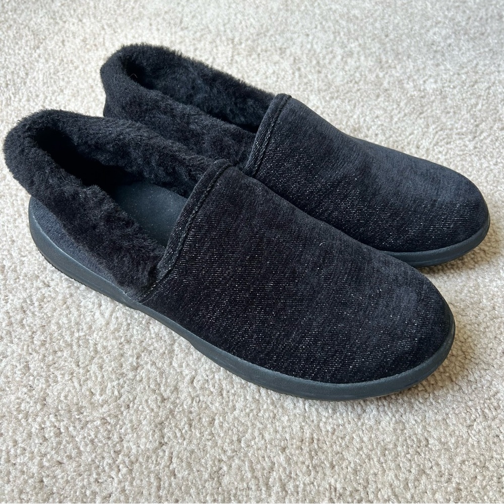 Vionic Clare Faux Fur Slippers Sz 8.5 Black Velvet Orthotic Arch Support Comfort